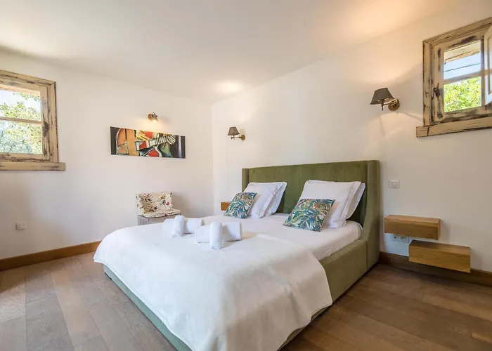 Du Domaine Casanghjulina Hotel 4*