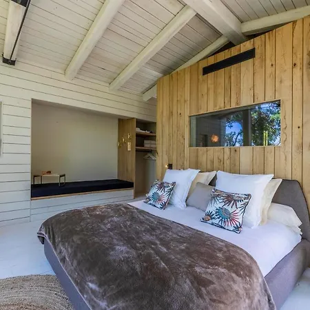 Du Domaine Casanghjulina 4* 포르토베쉬오