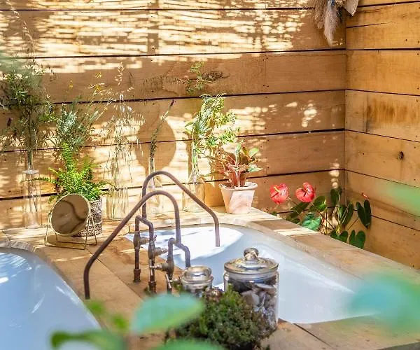 Le Caseddu&la Casanghjulina